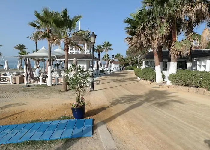 Apartment Luxurious In Puente Romano, Marbella