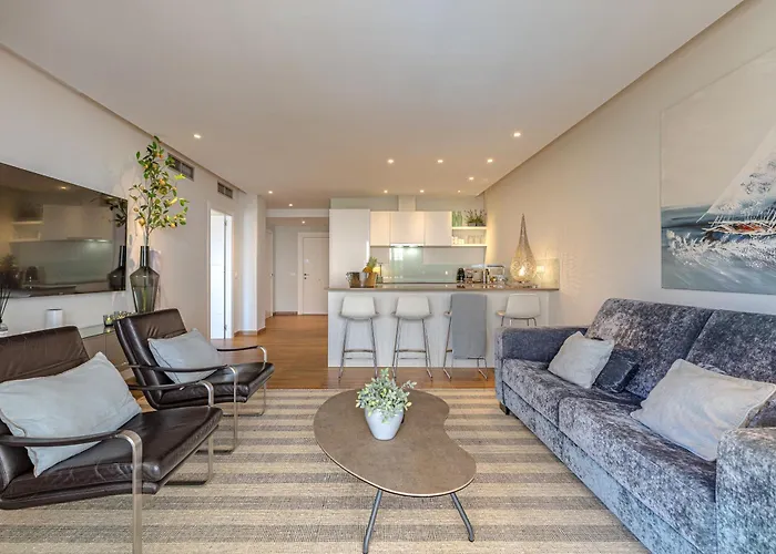 Apartment Luxurious In Puente Romano, Marbella